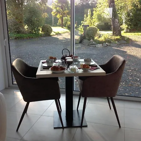 La Postellerie Pensión 3*